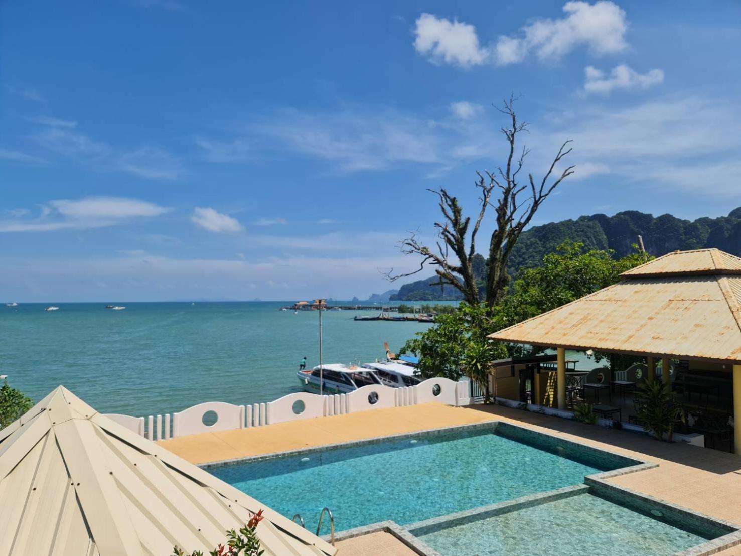 Chom By The Sea Hotell Ao Nam Mao Eksteriør bilde